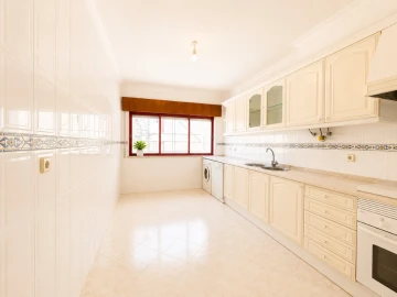 Apartamento T2 para Venda em Algueirão-Mem Martins