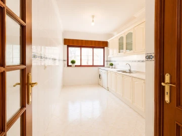 Apartamento T2 para Venda em Algueirão-Mem Martins