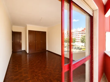 Apartamento T2 para Venda em Algueirão-Mem Martins