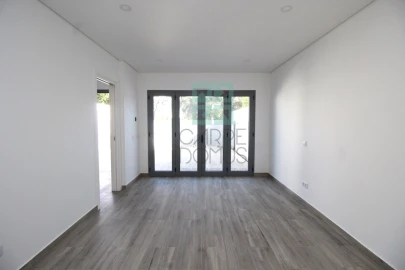 Moradia T3 para Venda em Tavira (Santa Maria e Santiago)