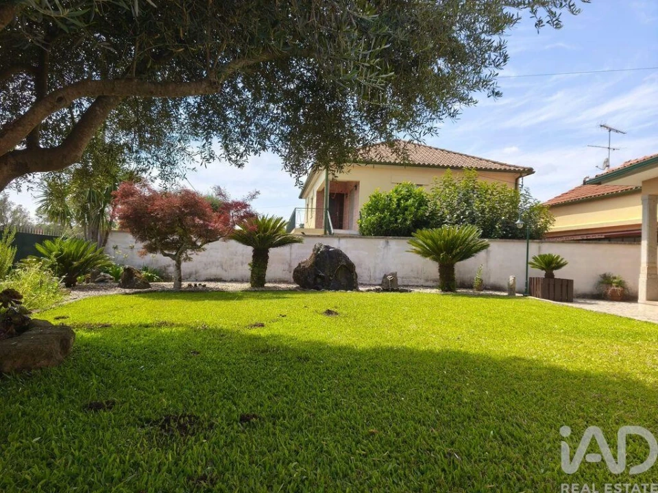 Moradia T5 para Venda em São Pedro de Arcos Foto 4
