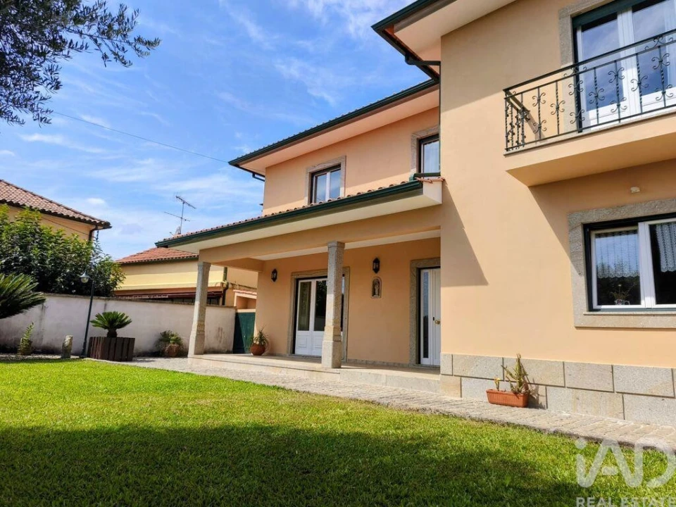 Moradia T5 para Venda em São Pedro de Arcos Foto 10