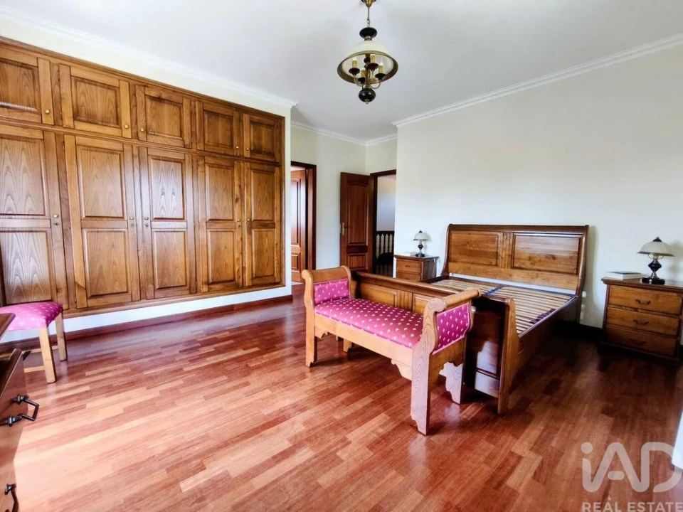 Moradia T5 para Venda em São Pedro de Arcos Foto 22