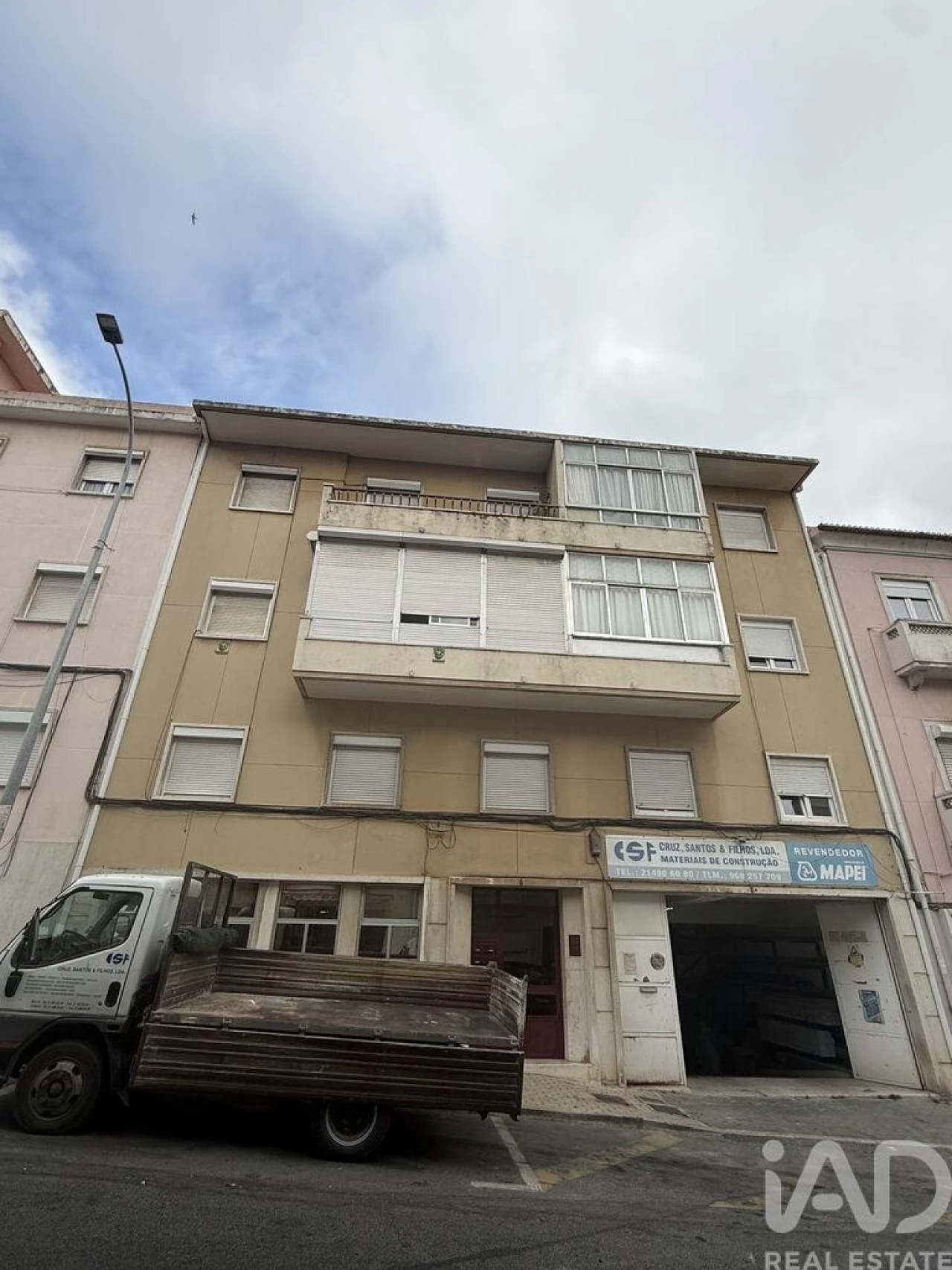 Apartamento T2 para Venda em Alfragide Foto 24