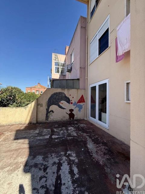 Apartamento T2 para Venda em Alfragide