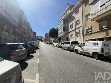 Apartamento T2 para Venda em Alfragide