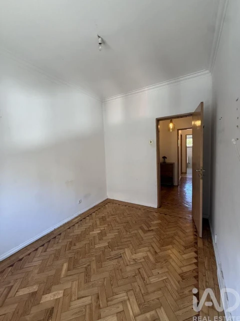 Apartamento T2 para Venda em Alfragide