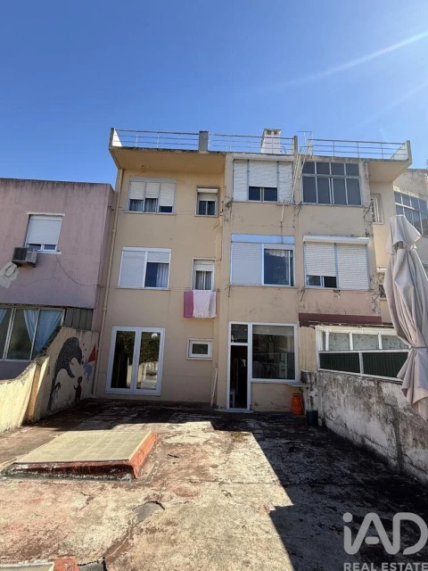 Apartamento T2 para Venda em Alfragide