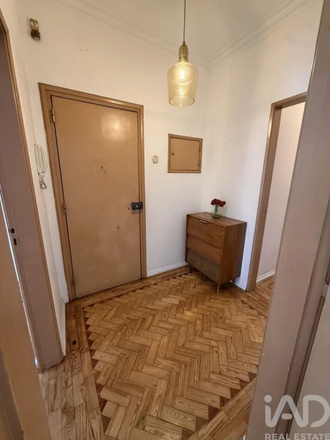 Apartamento T2 para Venda em Alfragide