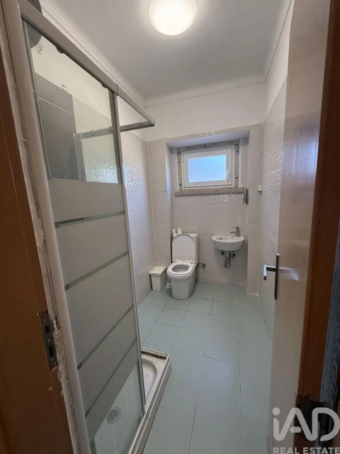Apartamento T2 para Venda em Alfragide