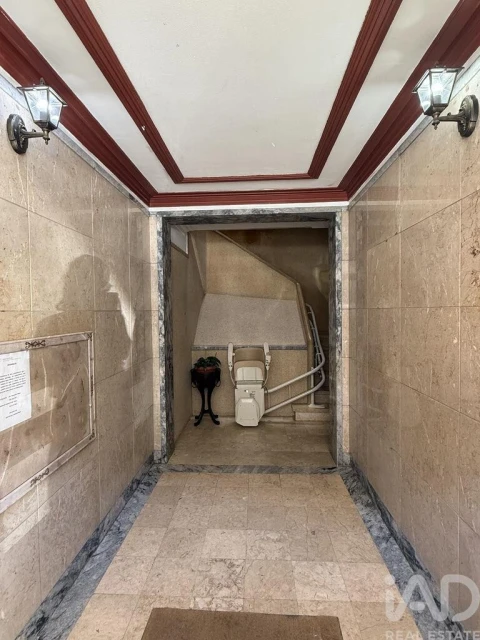 Apartamento T2 para Venda em Alfragide