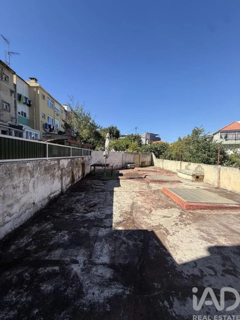 Apartamento T2 para Venda em Alfragide