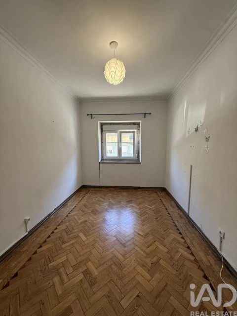 Apartamento T2 para Venda em Alfragide