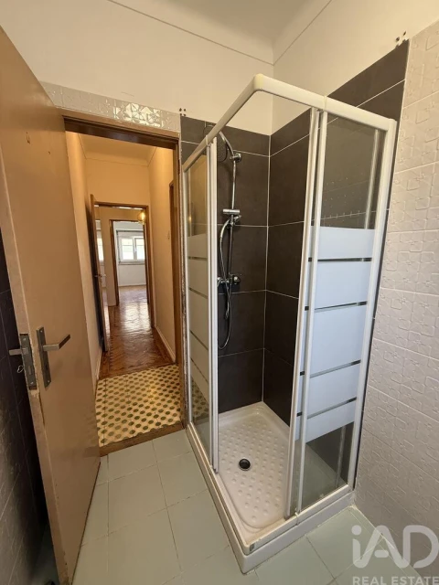 Apartamento T2 para Venda em Alfragide