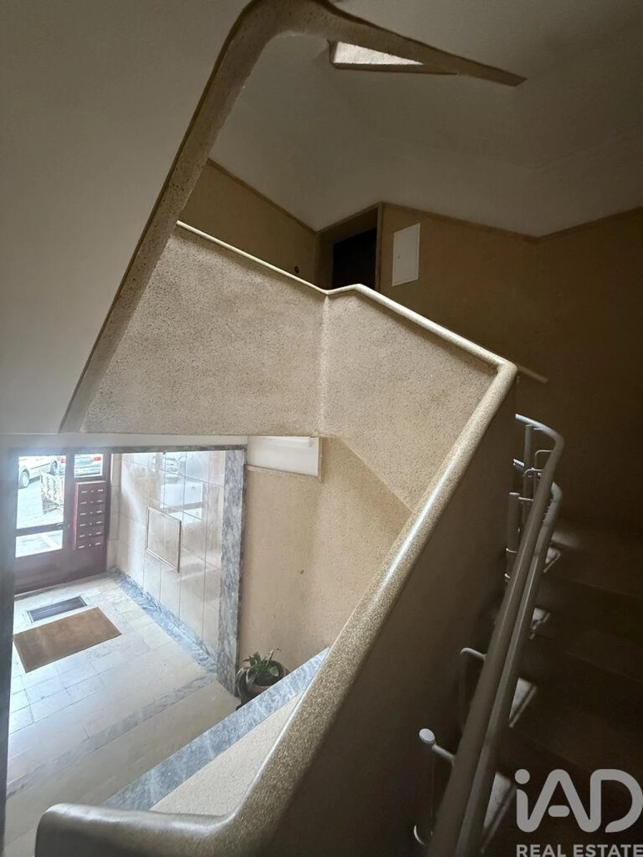 Apartamento T2 para Venda em Alfragide Foto 22