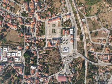 Apartamento T3 para Venda em Currelos, Papízios e Sobral