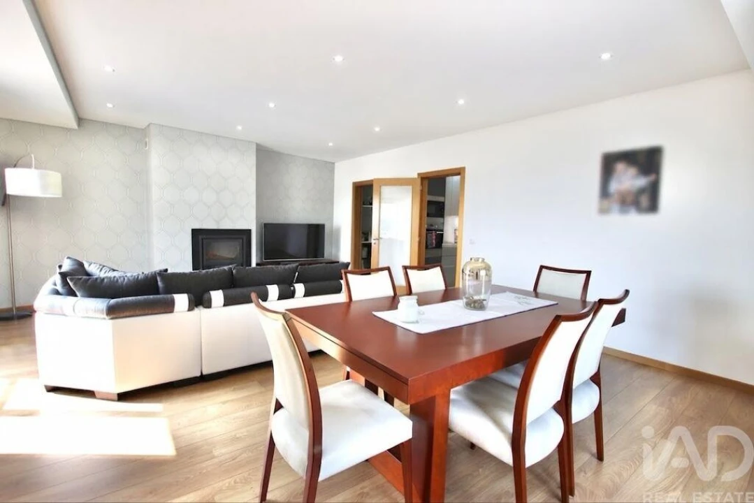 Apartamento T3 para Venda em Currelos, Papízios e Sobral Foto 5