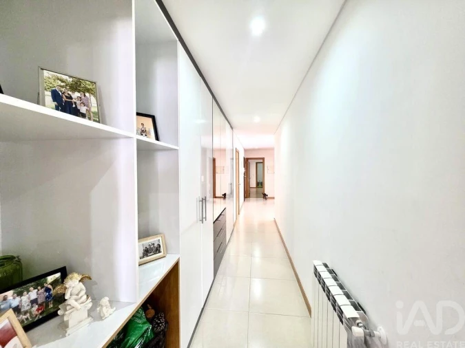 Apartamento T3 para Venda em Currelos, Papízios e Sobral Foto 12