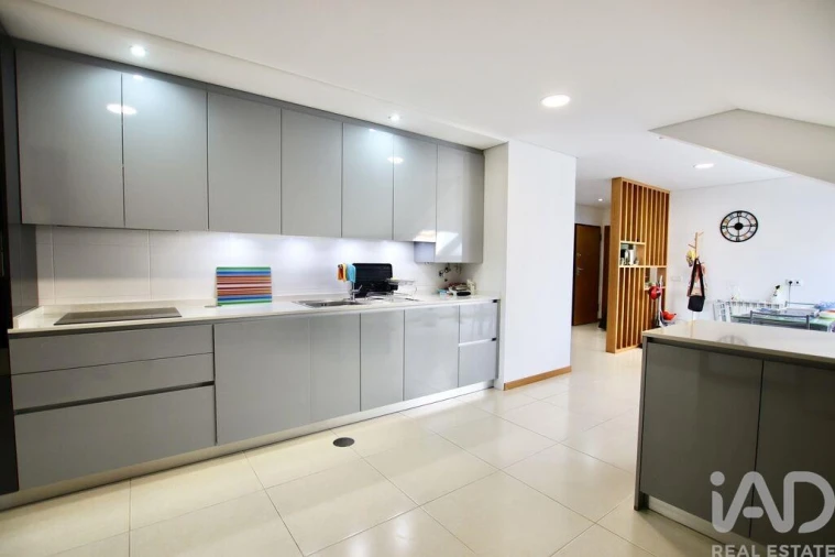 Apartamento T3 para Venda em Currelos, Papízios e Sobral Foto 8