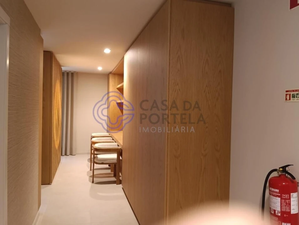 Apartamento T4 para Venda em Santa Marinha e São Pedro da Afurada Foto 28