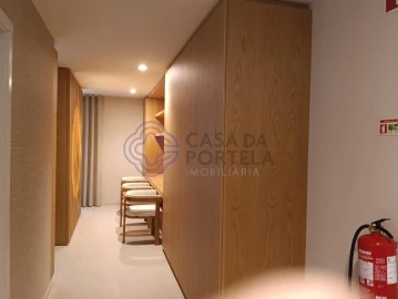 Apartamento T4 para Venda em Santa Marinha e São Pedro da Afurada