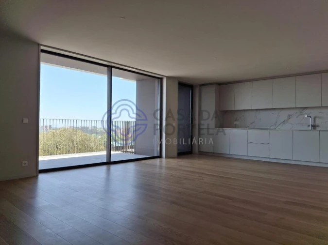Apartamento T4 para Venda em Santa Marinha e São Pedro da Afurada Foto 3