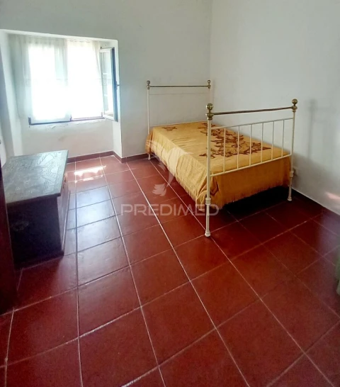 Quinta T2 para Venda em Terrugem e Vila Boim