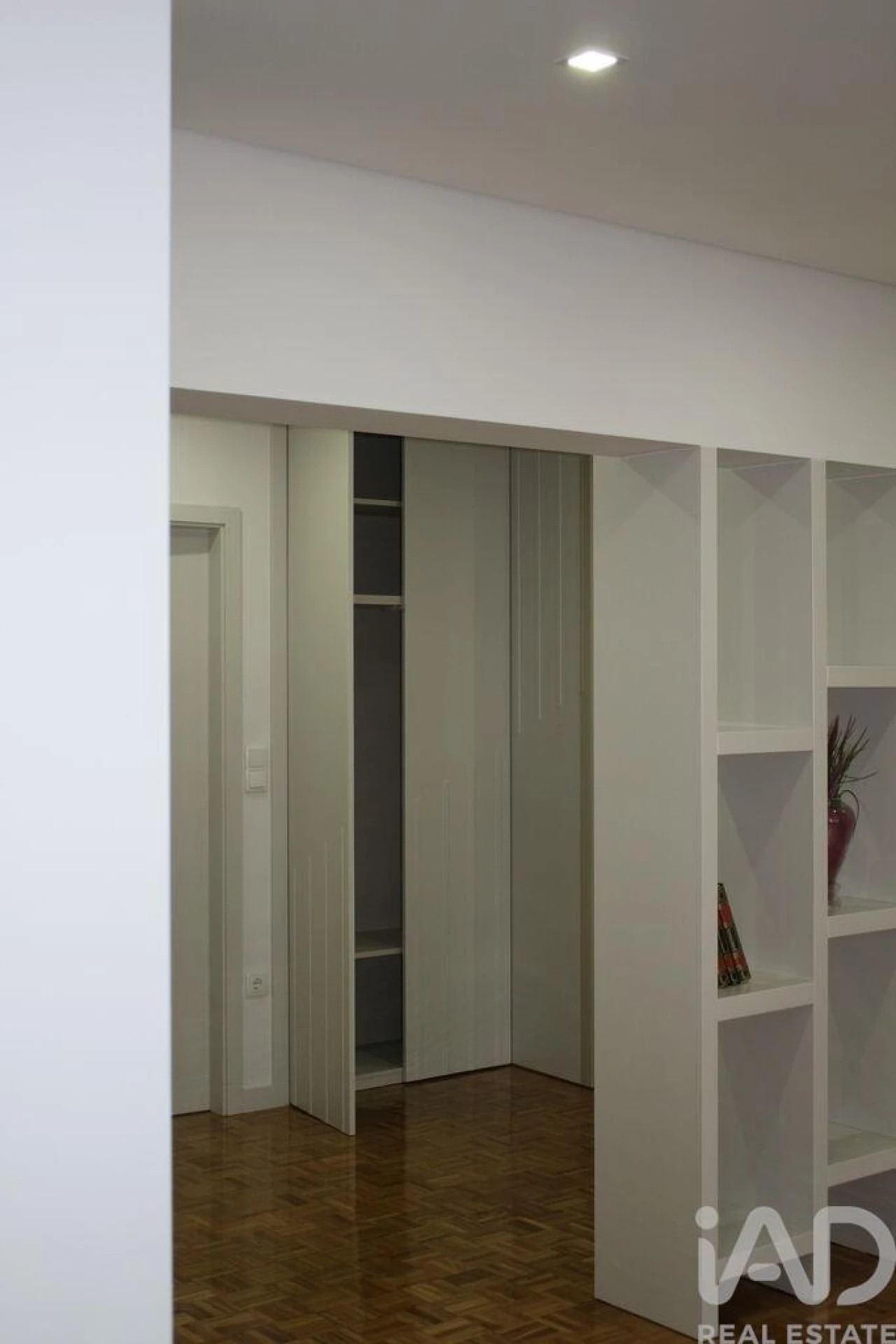 Apartamento T3 para Arrendamento em Vila Nova de Famalicão e Calendário Foto 3