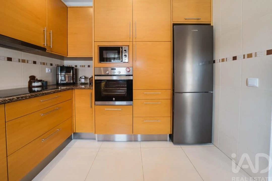 Moradia T2 para Venda em Painho e Figueiros Foto 6