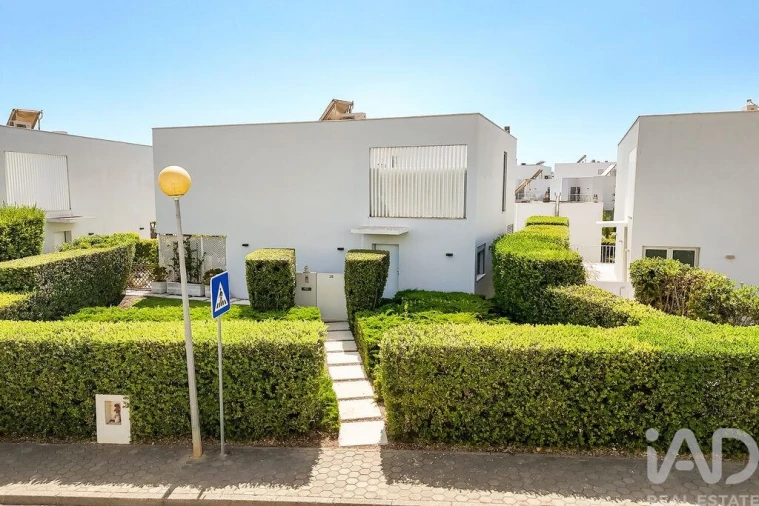 Moradia T3 para Venda em Ferragudo Foto 31