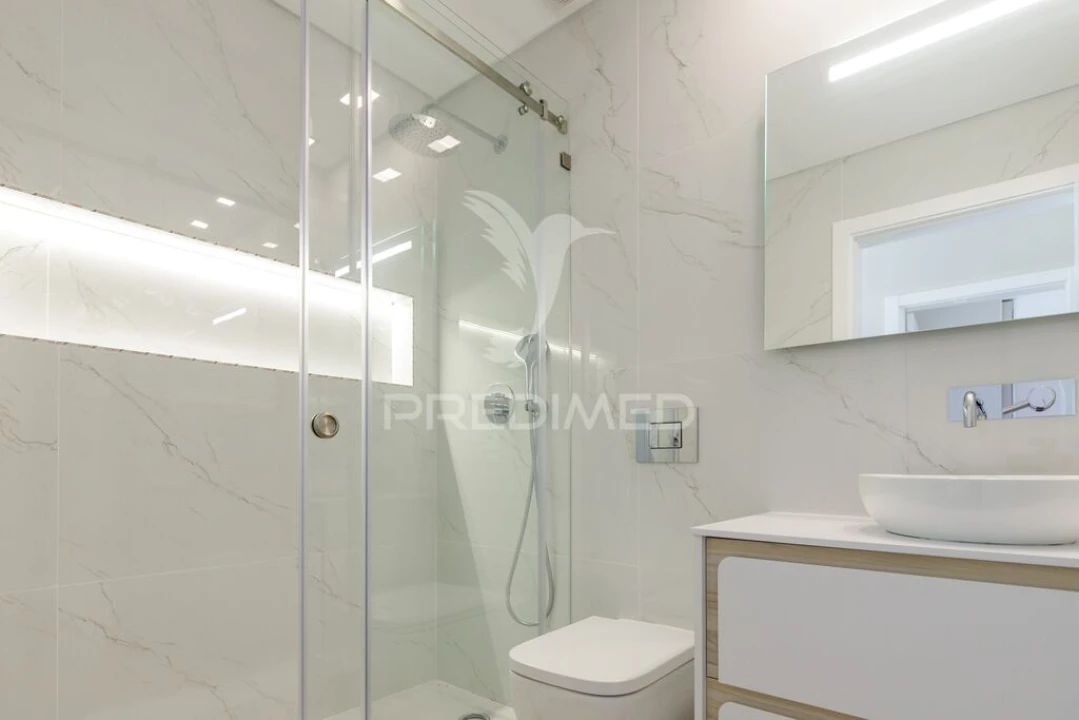 Apartamento T2 para Venda em Santa Iria de Azoia, São João da Talha e Bobadela Foto 19