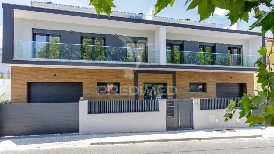 Apartamento T2 para Venda em Santa Iria de Azoia, São João da Talha e Bobadela