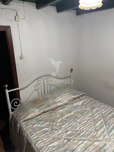 Quinta T2 para Venda em Longomel