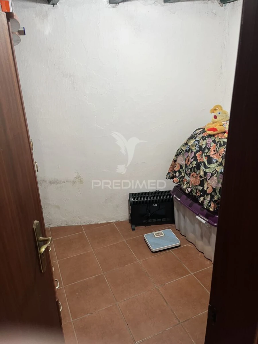 Quinta T2 para Venda em Longomel Foto 8