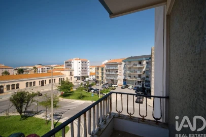 Apartamento T3 para Arrendamento em Peniche
