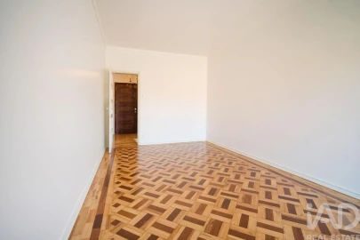 Apartamento T3 para Arrendamento em Peniche