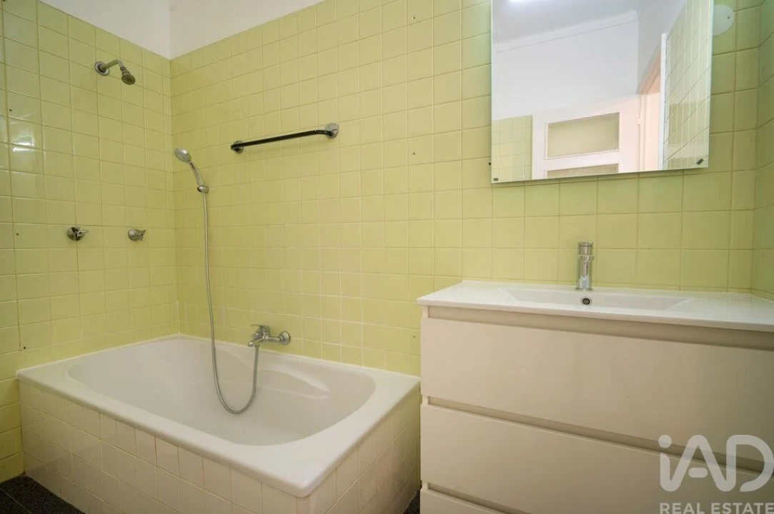 Apartamento T3 para Arrendamento em Peniche Foto 13
