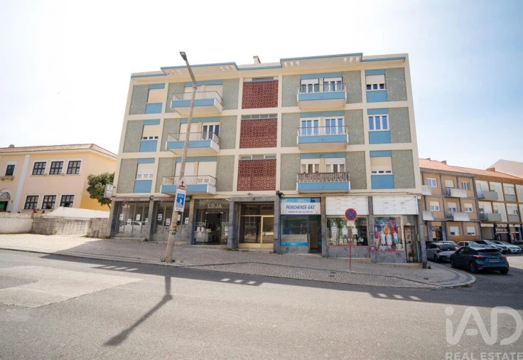 Apartamento T3 para Arrendamento em Peniche Foto 17