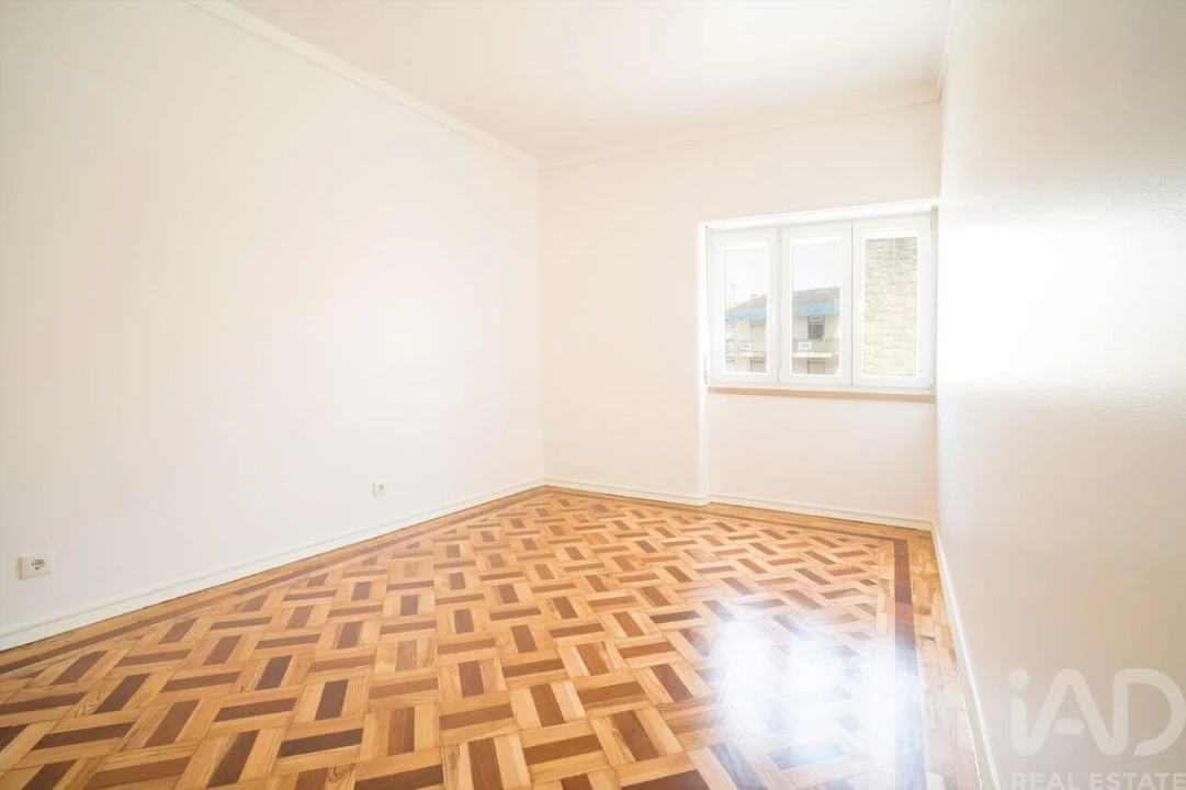 Apartamento T3 para Arrendamento em Peniche Foto 5