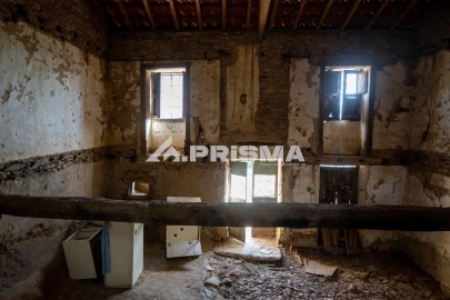 Moradia T3 para Venda em Freixial e Juncal do Campo