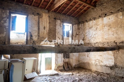 Moradia T3 para Venda em Freixial e Juncal do Campo