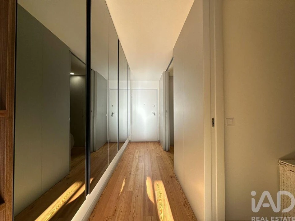 Apartamento T1 para Venda em Cedofeita, Santo Ildefonso, Sé, Miragaia, São Nicolau e Vitória Foto 4