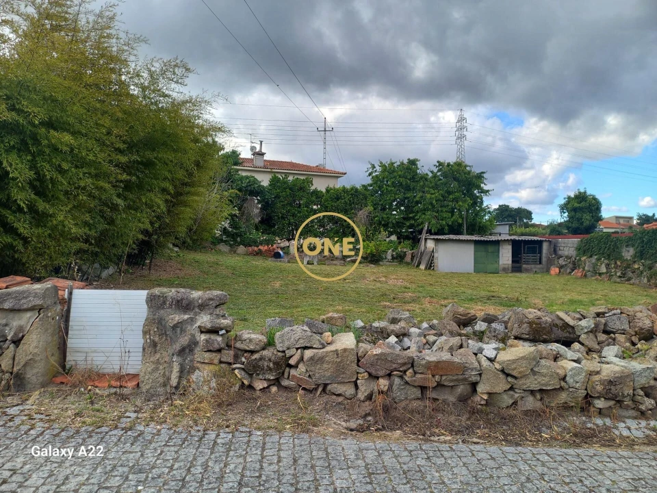 Terreno para Venda em Oliveira (Santa Maria) Foto 1