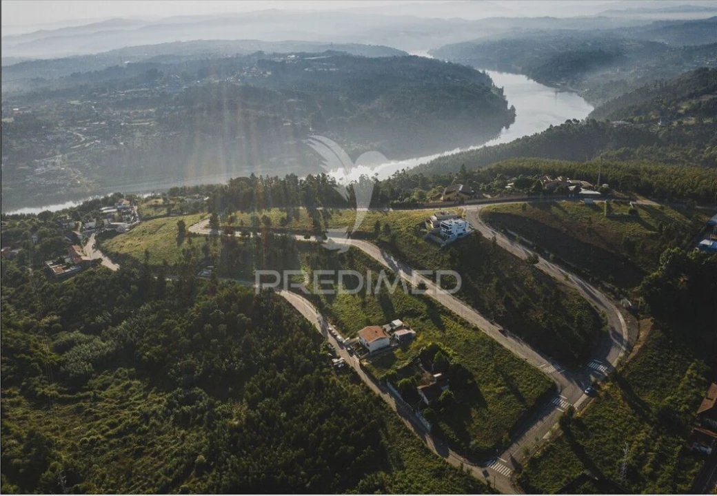 Terreno para Venda em Sandim, Olival, Lever e Crestuma Foto 12