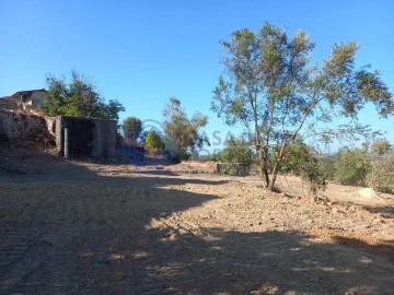 Terreno para Venda em Carregueiros