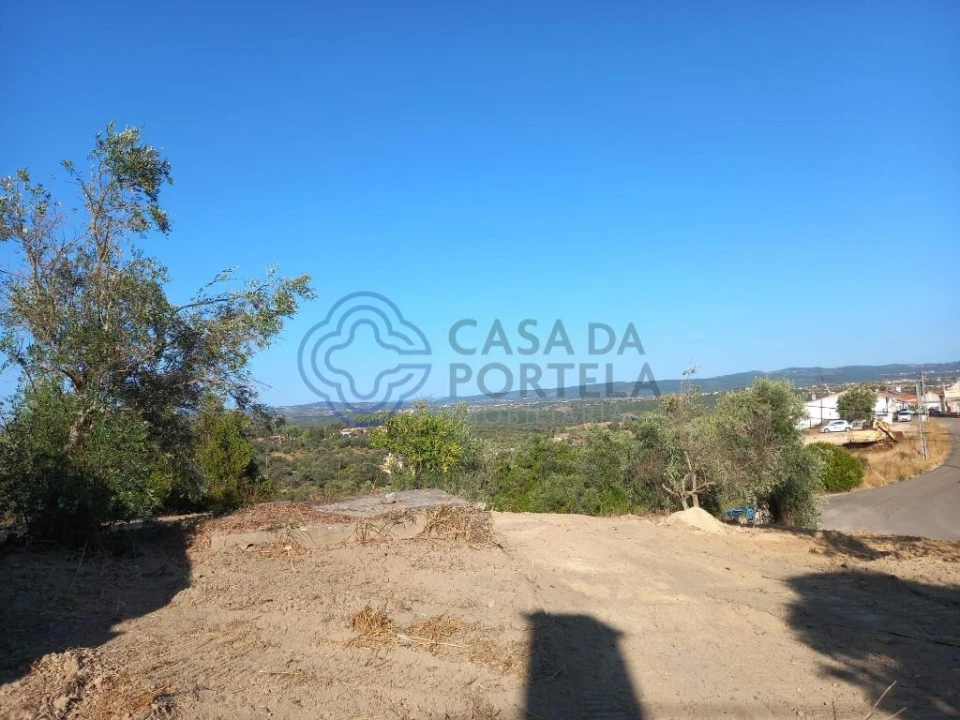 Terreno para Venda em Carregueiros Foto 11