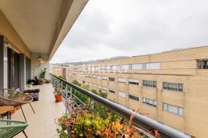 Apartamento T3 para Venda em Costa