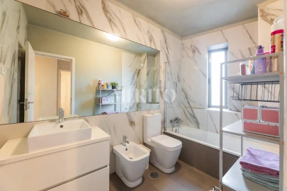 Apartamento T3 para Venda em Costa