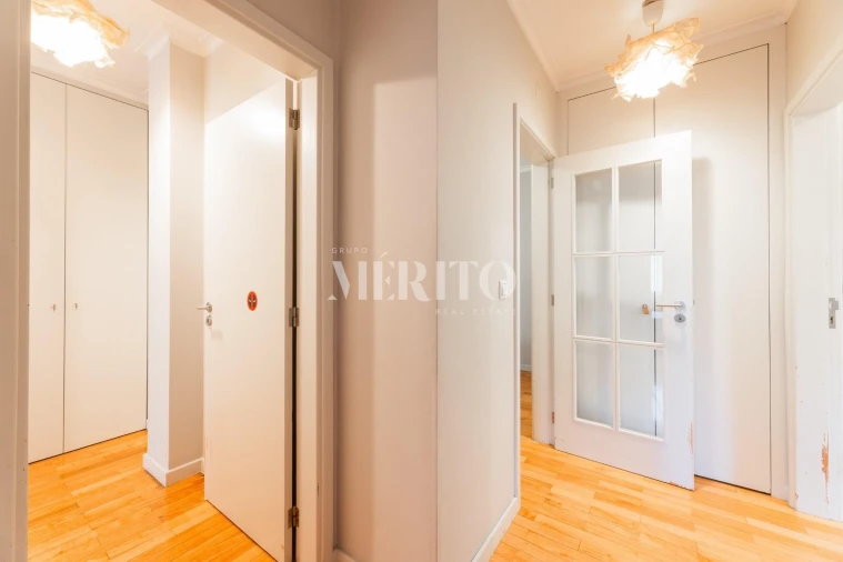 Apartamento T3 para Venda em Costa Foto 8