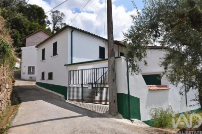 Moradia T3 para Venda em Vila Nova